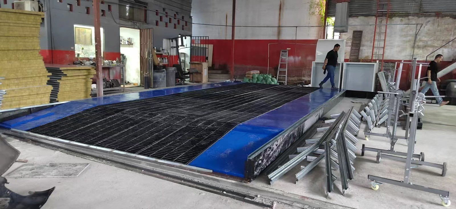 Latest company case about Feedback from Panamanian customers very satisfied with our luxury paint booth