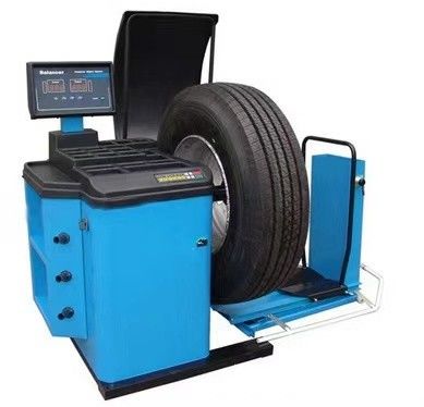 Compact Automatic Wheel Balancing Machine Auto Tire Balancing Equipment